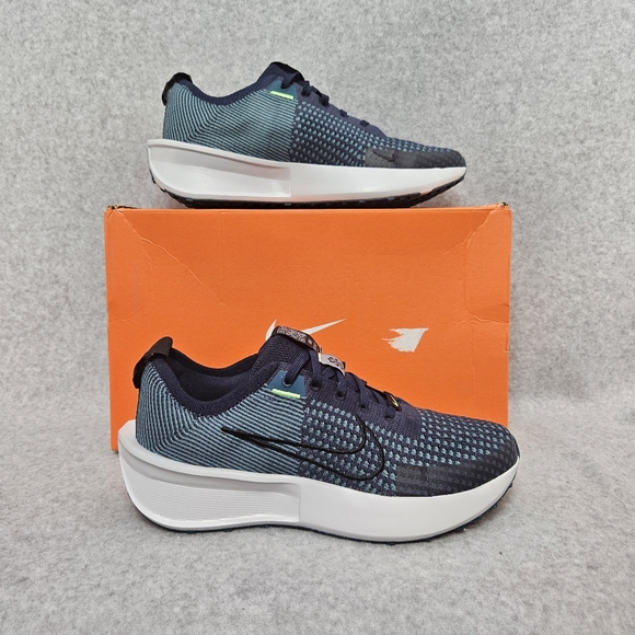 Nike Interact Run Shoes Navy/Black Men's 8 Women's 9.5 - Picture 2 of 6